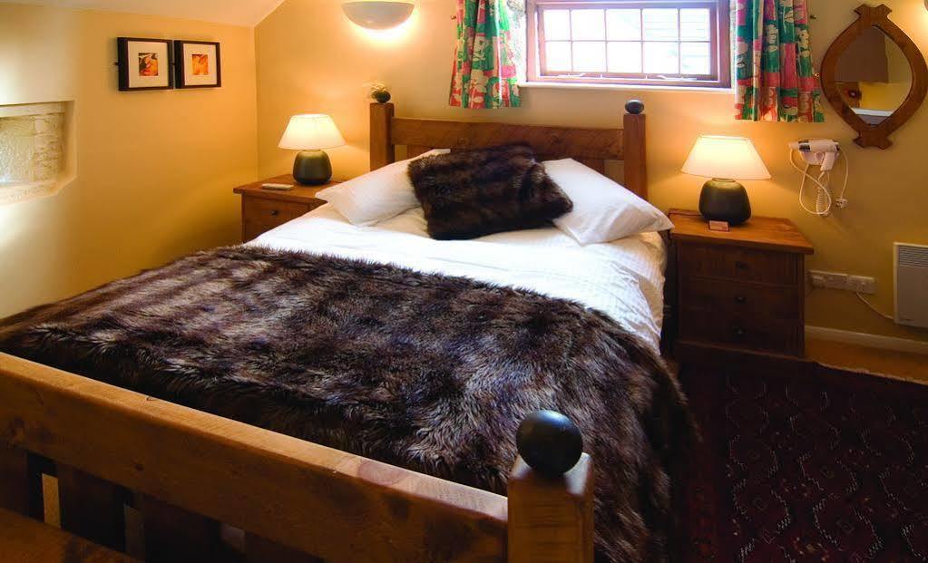 Yha Hartington Hall Buitenkant foto
