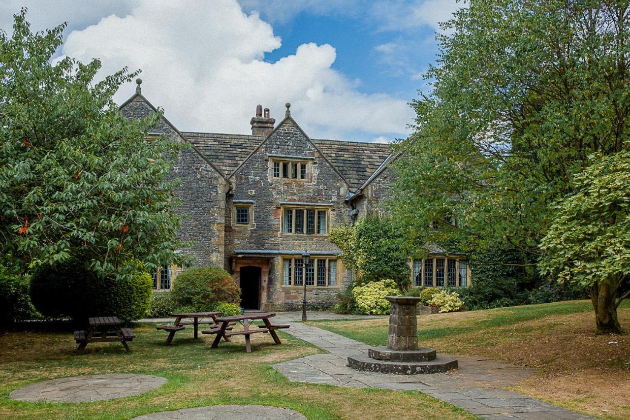 Yha Hartington Hall Buitenkant foto